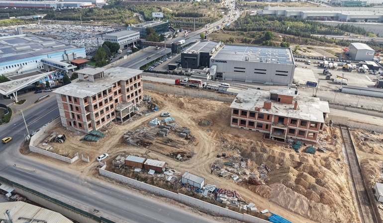 Çayırova’daki Doğa Madencilik Meslek Lisesi’nde kaba inşaat tamam
