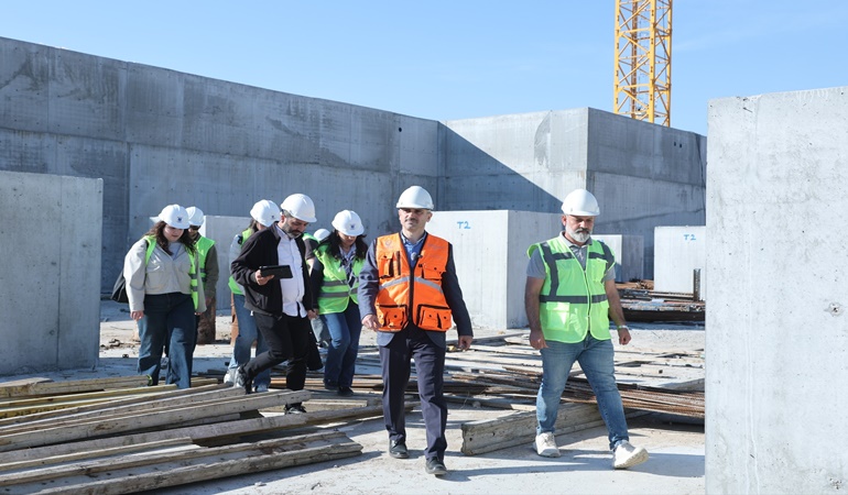 Çayırova Devlet Hastanesi inşaatında inceleme