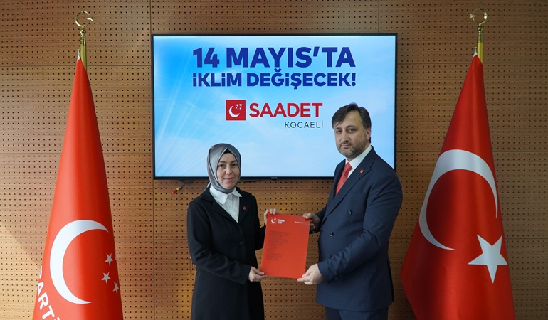 Cemile Çağlin Saadet Kocaeli'den aday adayı