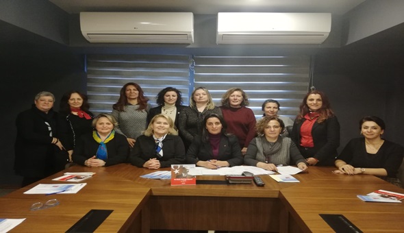 CHP'de Kadın Kolları seçim takvimi belirlendi