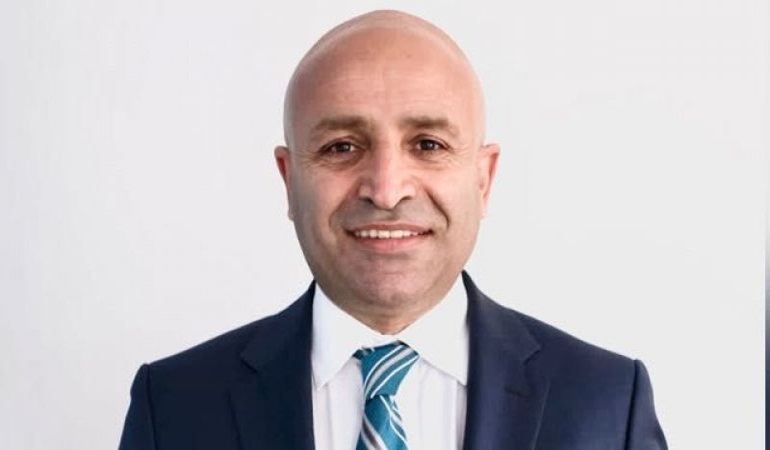 CHP’de o başkan da istifa etti