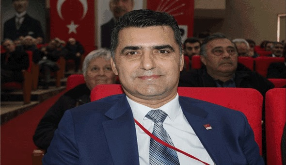 CHP Gölcük'te Gürel rakipsiz başkan
