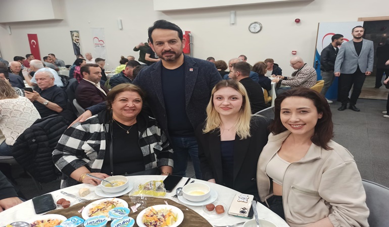 CHP İzmit’te sandık görevlilerine teşekkür ve iktidar mesajı