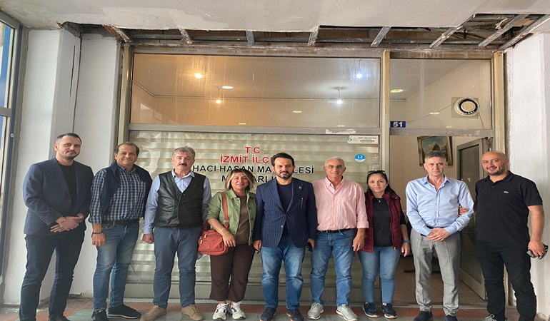 CHP İzmit’ten muhtar ziyaretleri