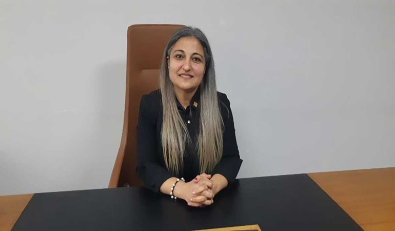 CHP Körfez İlçe Başkanı Altunal görevden alındı