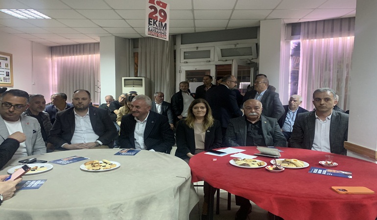 CHP’li adaylar Darıca’da hemşehri dernekleri ile buluştu