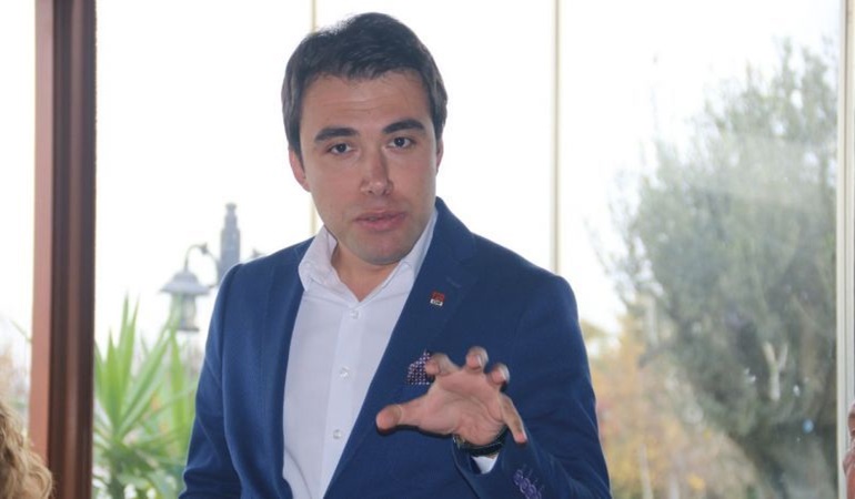 CHP’li Başkan Acurman’dan Kılıçdaroğlu’na gönderme!