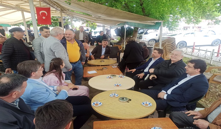 CHP’liler Gölcük’e çıkarma yaptı