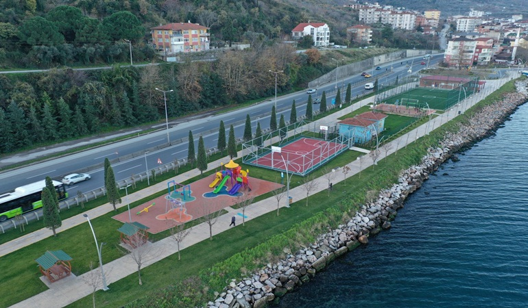 Çift kaydıraklı aquapark yaza hazırlanıyor