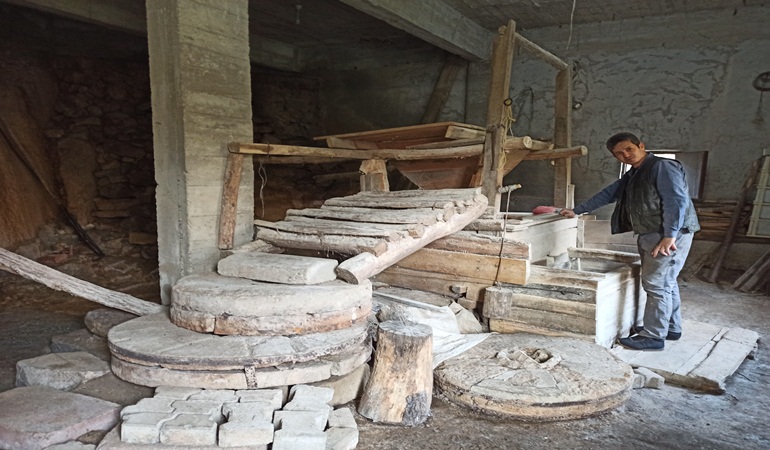 Çölyaklıların umudu eski taş değirmenler