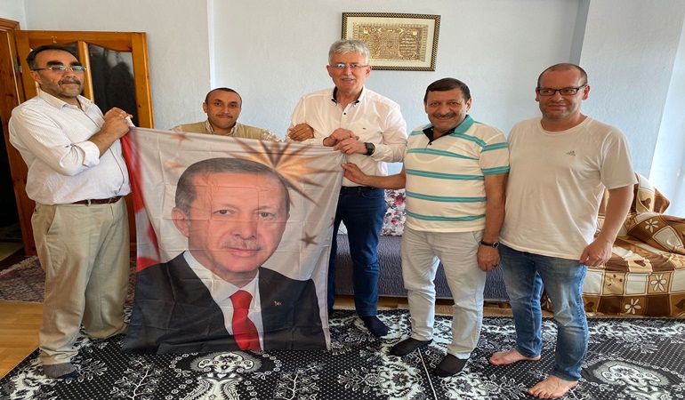 Cumhurbaşkanımıza duyulan sevgi her şeyden daha kıymetli