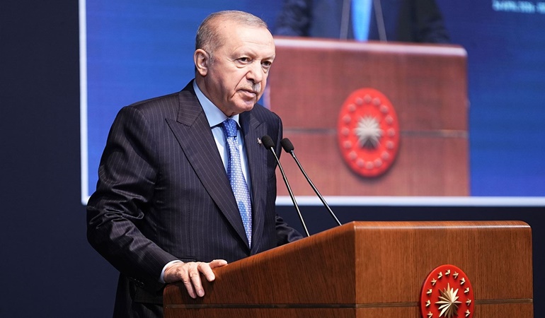 Cumhurbaşkanlığına güven yüzde 75'ten 15'e düştü