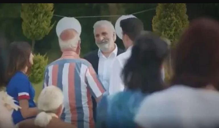 Çürük binalara ruhsat verilmesi için yapılan imar affı reklamı