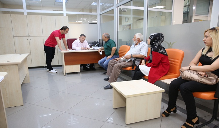 Darıca Belediyesi işsizlere iş buluyor