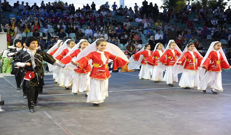 Darıca’da Kafkas Halk Dansları Kursu kayıtları başladı