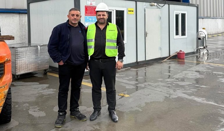 Darıca’da MHP’li başkandan yağmur altında esnaf ziyareti