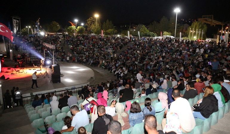 Darıca’da Trabzon rüzgarı esti 