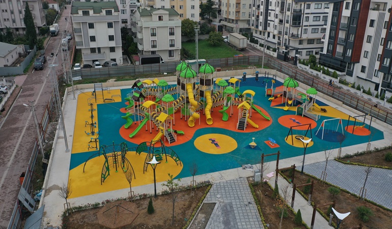 Darıca’daki bu parkta yok yok