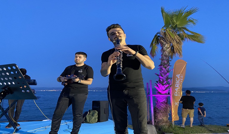 Darıca hafta sonu müziğe doydu