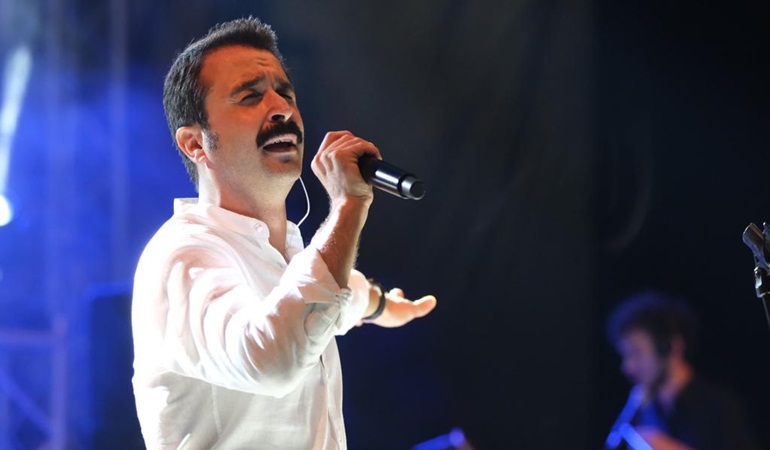 Darıca Sahili Eser Eyüboğlu ile şenlendi