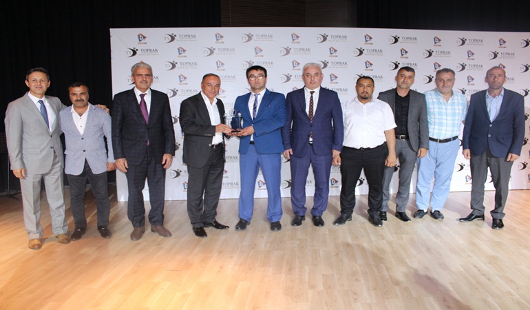 Darıca’ya değer katanlar 2022 ödül gecesi yapıldı