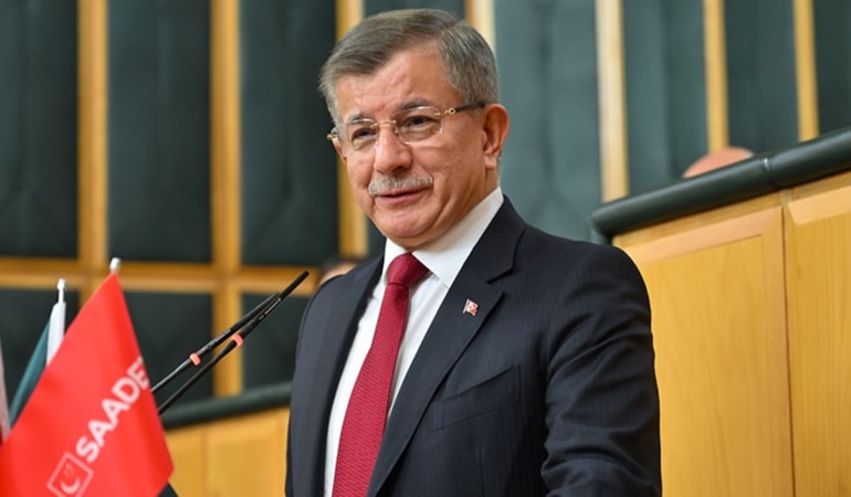 Davutoğlu'ndan iktidara İran tepkisi