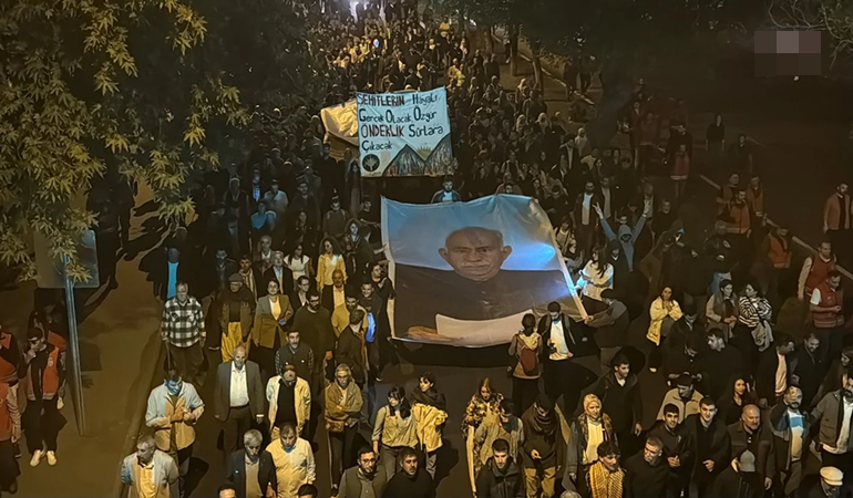 DEM'liler Öcalan için ayaklandı, polis müdahale etti