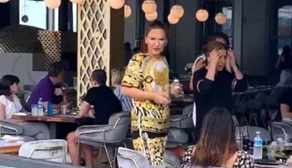 Demet Akalın Boğaz’da lüks restoran açtı 