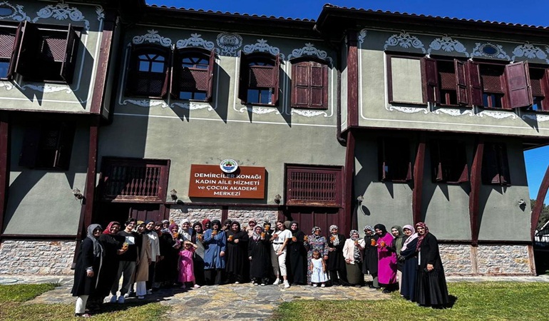 Demirciler Konağı’nda kadınlara yönelik kurslar başladı