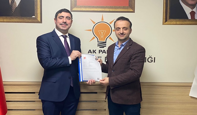 Deniz, vekillikten sonra belediye başkanlığına da aday oldu