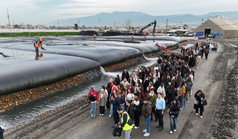 Denizden 115 bin kamyon çamur çıktı!