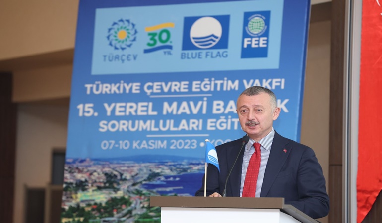 Denizden balık tutmuyoruz, balık atıyoruz