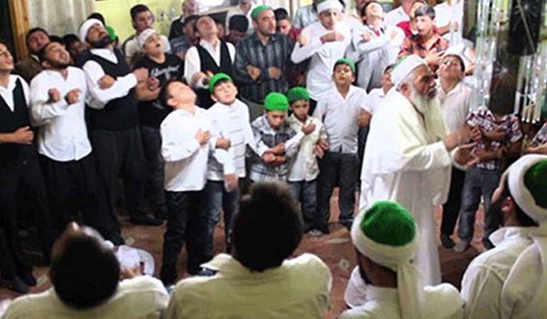 Depremi savaşları durdururuz diyen sahtekar üfürükçüler kayıp!