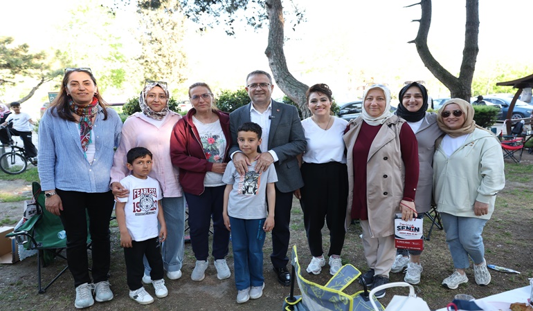 DER-MEK kursiyerleri ve usta öğreticiler piknikte stres attı