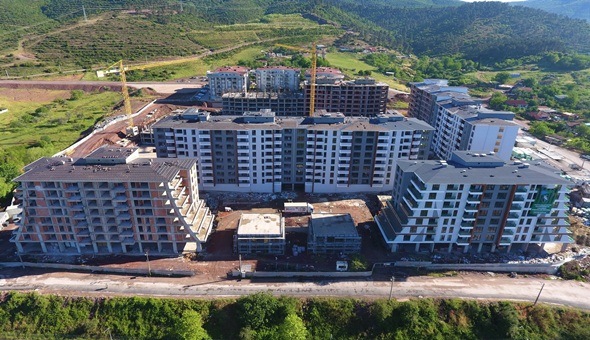 Derince’de 30 daireye 44 müracaat