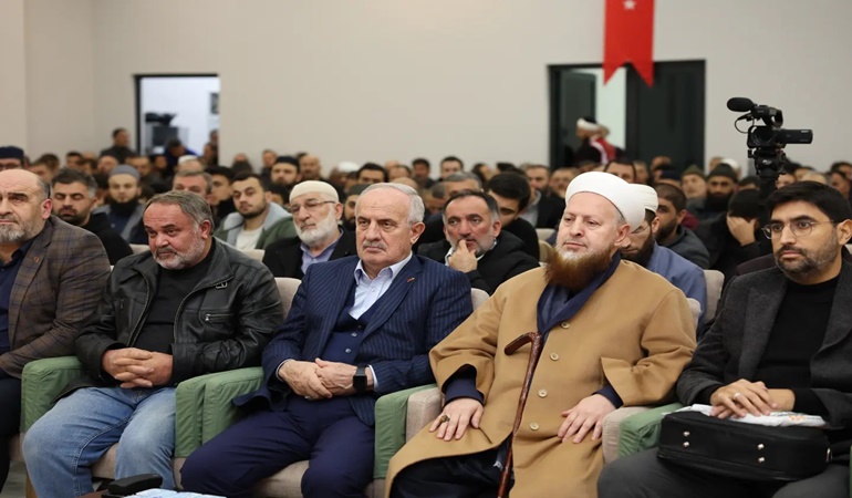 Derince’de alternatif yılbaşı gecesi