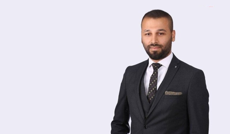 Derince’de CHP’den AKP’li başkana yanıt: Hayret ve ibretle takip ediyoruz