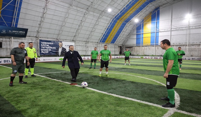 Derince’de futbol turnuvası heyecanı