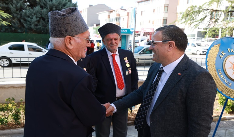 Derince’de Gaziler Günü törenle kutlandı