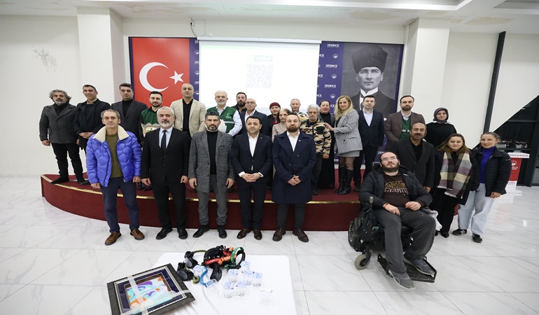 Derince’de kumar, sigara ve alkol bağımlılığı konuşuldu