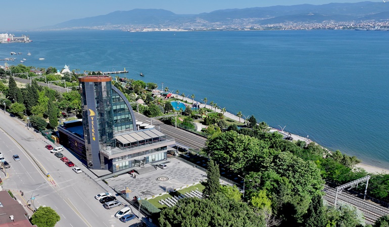 Derince Yelken Kafe Restoran’da iftar menülerinin fiyatı açıklandı