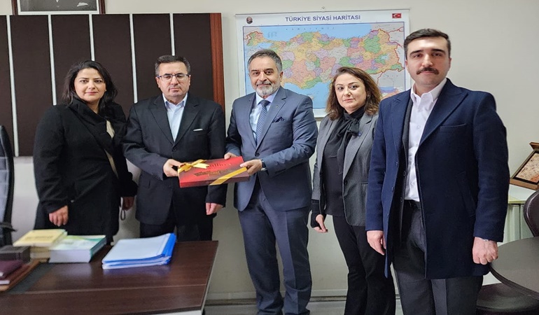 DEVA Körfez Bozkurt’tan Vergi Dairesi’ne ziyaret