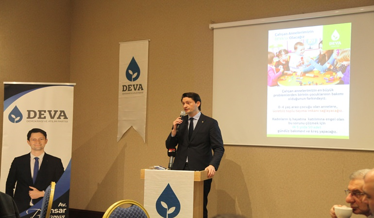 Deva Partisi Büyükşehir adayı Baturman beyannamesini açıkladı