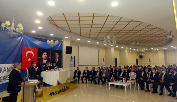 DEVA Partisi’nden çifte kongre