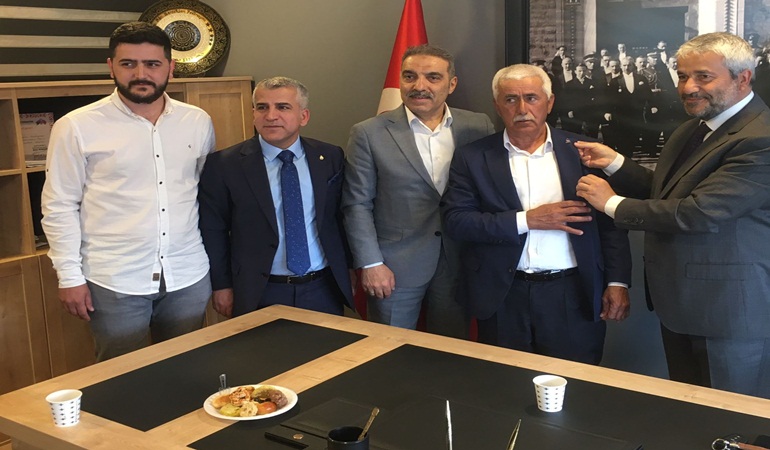 DEVA’ya katılımlar sürüyor