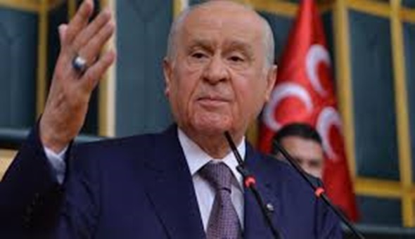 Devlet Bahçeli AKP'yi karıştırmak için bunu yaptı!