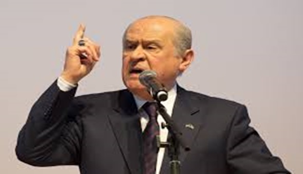 Devlet Bahçeli o yazara sert çıktı