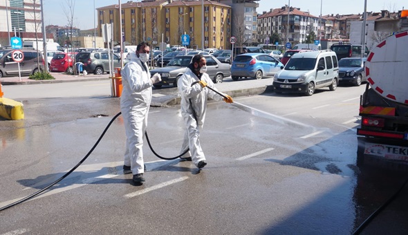 Devlet Hastanesi çevresi dezenfekte edildi