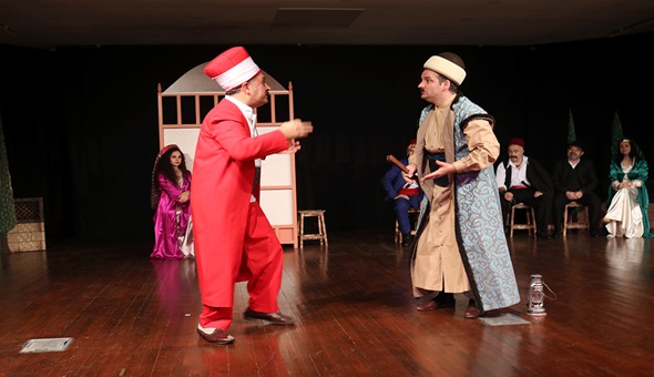 Dilovalılar açık hava tiyatrosunda buluşuyor