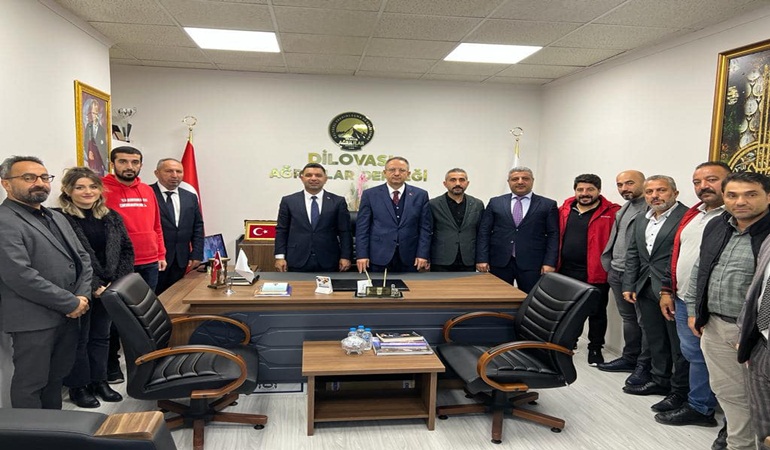 Dilovası Ağrılılar Kaymakam Kubilay’ı ağırladı